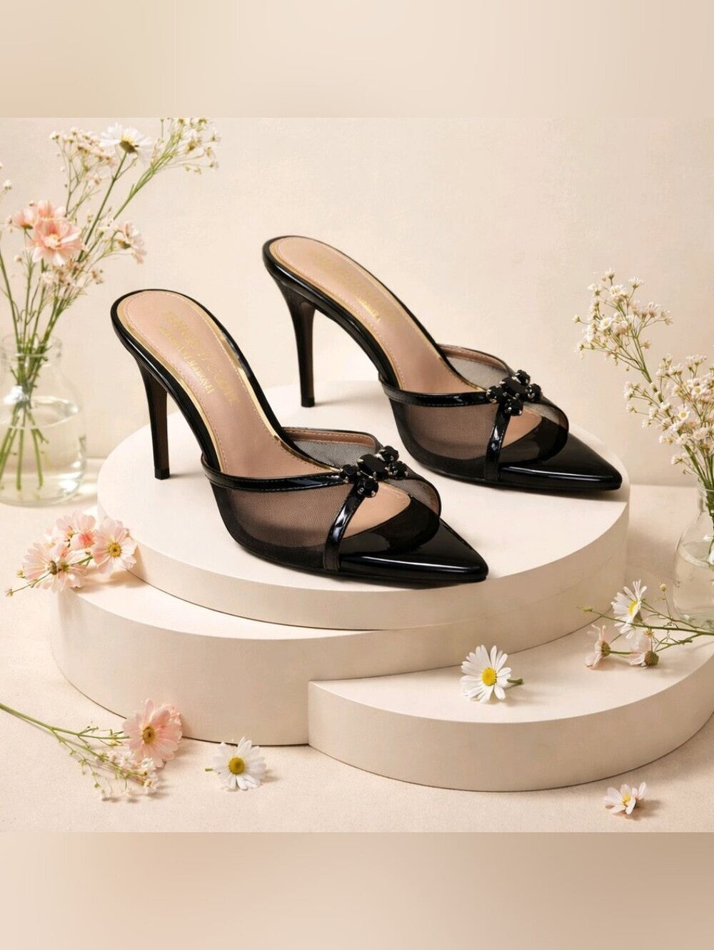 THINGS II COME -NEW IN BOX- SPARKLE HEELS POINTED TOE BLACK SZ 8 STUNNING!
